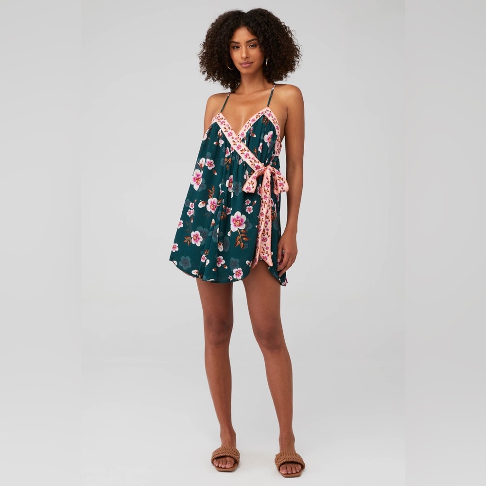 Agua bendita Dress Betty Vita Short Wrap Dress Size‎ Large